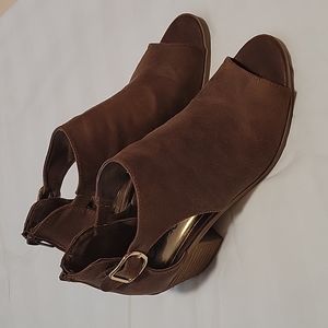 Carlos Open-Toed Ankle Booties Size 8